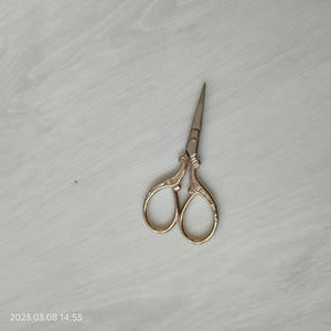 Assorted Scissors